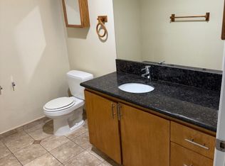 6716 Vineland Ave, North Hollywood, CA 91606