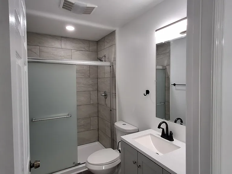 2123 Highland Rd — Photo 9