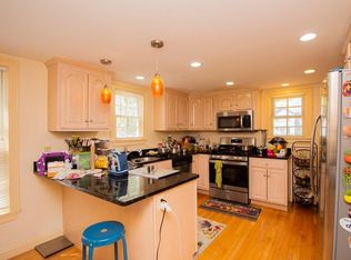 59 Charles St #1A, Auburndale, MA 02466