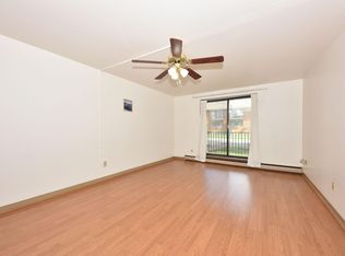 5253 N Lovers Lane Rd UNIT 131, Milwaukee, WI 53225