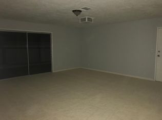 13090 Yakima Rd, Apple Valley, CA 92308