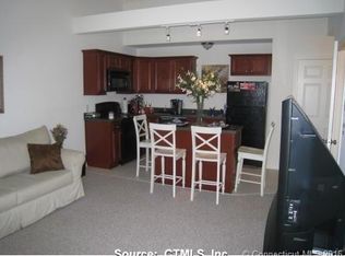 141 W Main St STE 4W, Clinton, CT 06413
