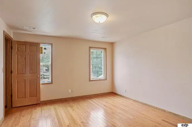 3502 Drexel St — Photo 8
