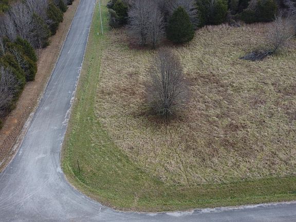 3rd image of 41 Hidden River Ave