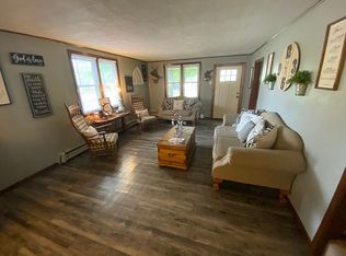 325 E Main St, Farmersburg, IN