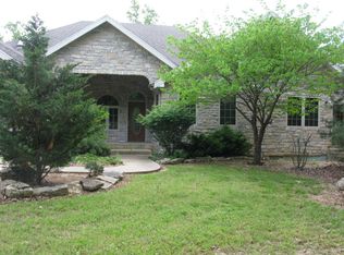 276 Millwood Dr, Reeds Spring, MO 65737