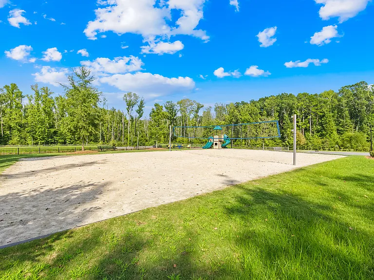 10697 Sky Chase Ave NW — Photo 39