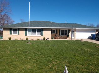 200 N Bayberry Ln, Muncie, IN