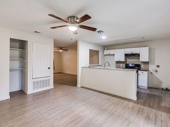 5th image of 546 N San Dario Ave