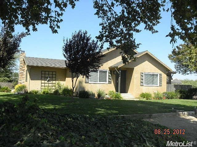 1st image of 9764 W Palm Ave