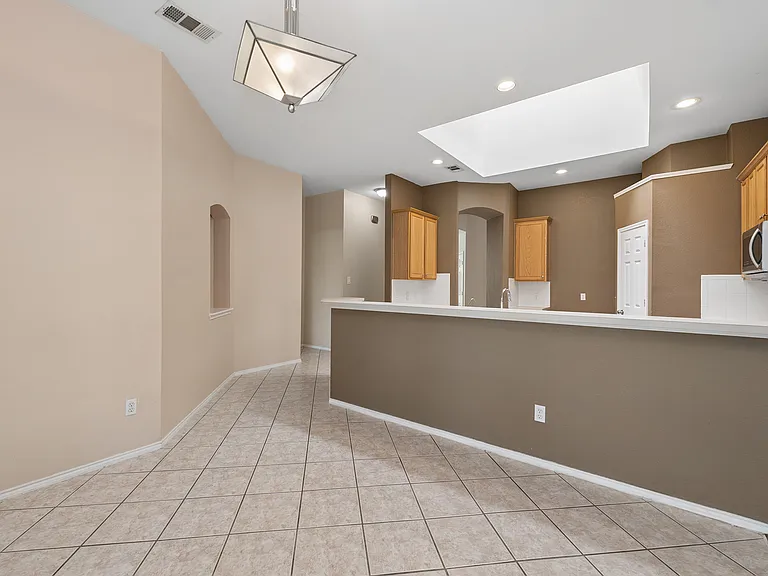 9733 Lovers Ln — Photo 10