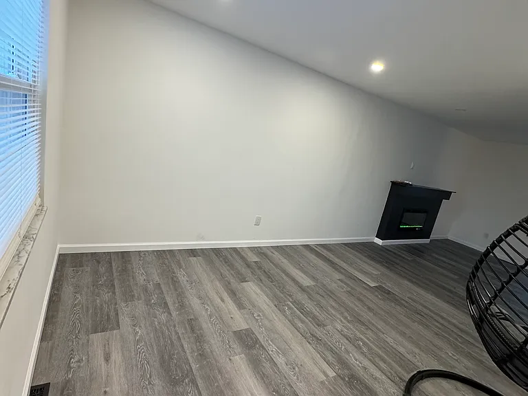 372 Sunset Rd — Photo 5