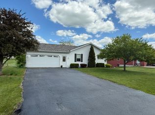 S5472 Mammoth Trl, Baraboo, WI 53913