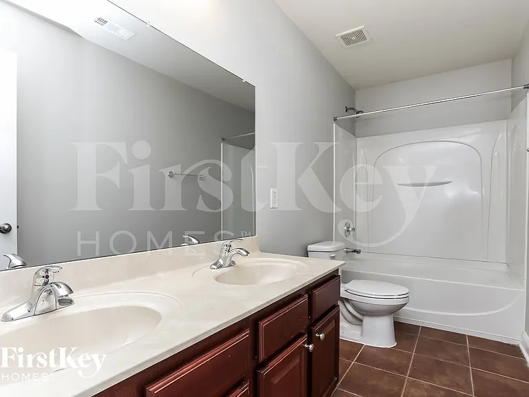 344 Edgecroft Way — Photo 12