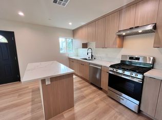 6305 Carpenter Ave, North Hollywood, CA 91606