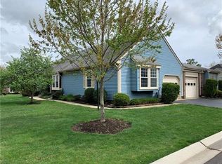 2B Betsy Ross Dr, Monroe Township, NJ 08831