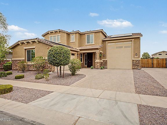 3rd image of 17352 W HEDGEHOG Place