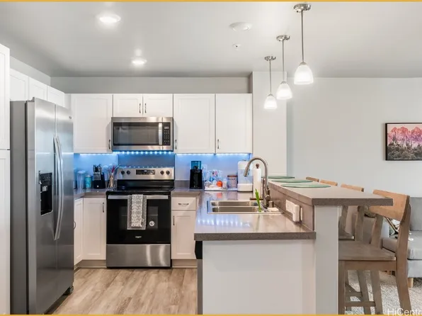 91-3475 Nana Hope St #807, Ewa Beach, HI 96706