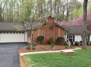 223 Woodburn Pl, Advance, NC 27006