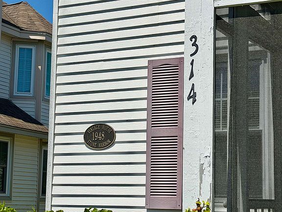2nd image of 314 111th St