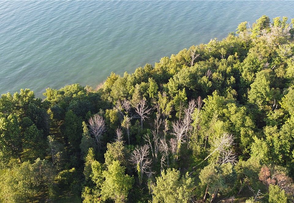 1st image of 1828 Lake Rd #35
