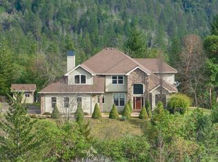 940 Palomino Dr, Grants Pass, OR 97526