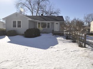 650 N Martha St, Lombard, IL