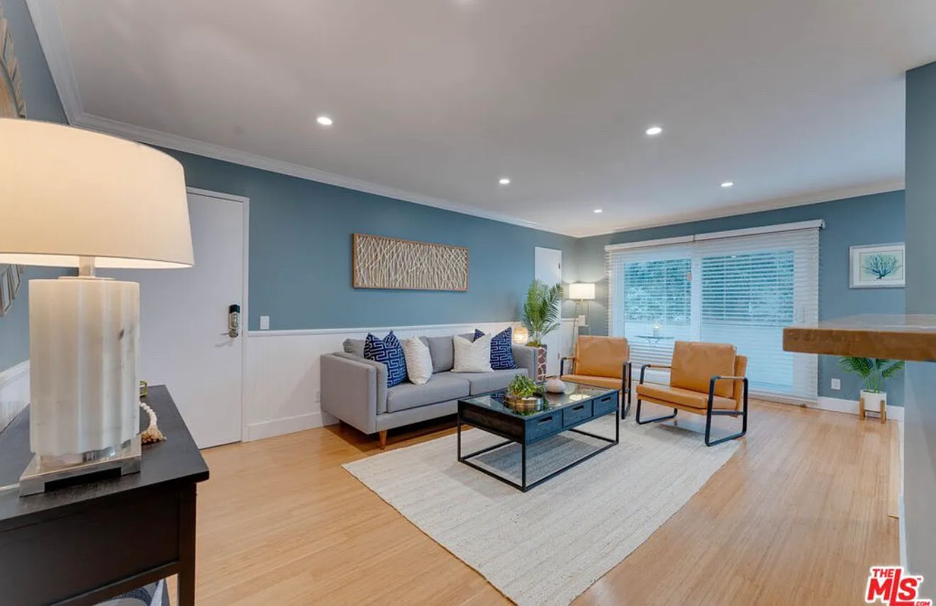 2884 Sawtelle Blvd — Photo 3