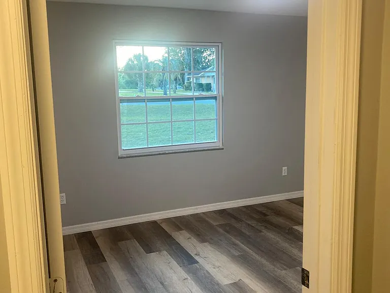 473 Lake Rd — Photo 14