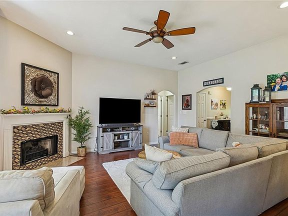 4th image of 70081 10th St