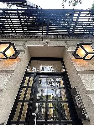 Rented by Oxford Property Group | media 32