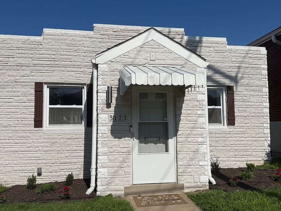 1st image of 3175 Ivanhoe Ave