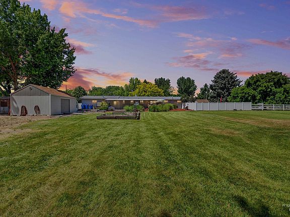 2nd image of 3060 S Model Farm Dr