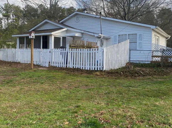 238 Dallas St, Hiram, GA 30141