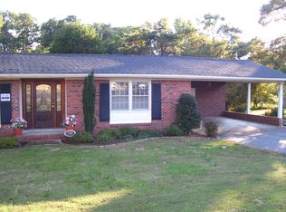 108 Crescent St, Easley, SC 29640