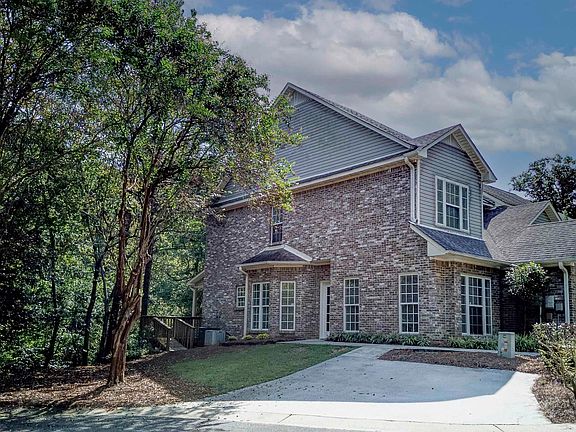 2nd image of 4010 River Walk Ln