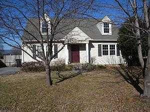 1st image of 5400 Apple Blossom Ln