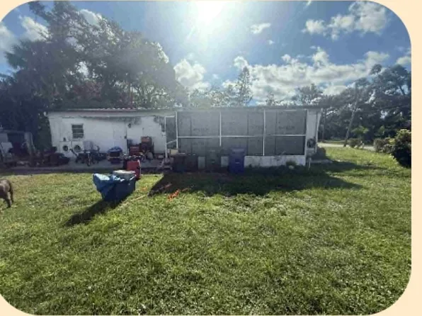 310 Albee Farm Rd, Nokomis, FL 34275