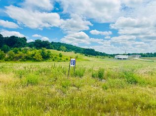 18 Turkey Lot Loop, East Bernstadt, KY 40729
