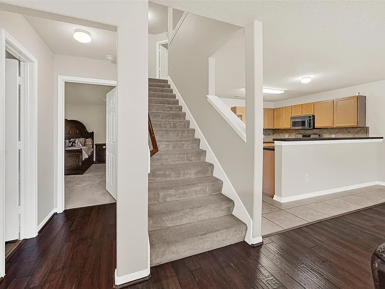 3219 Zephyr Glen Way — Photo 18