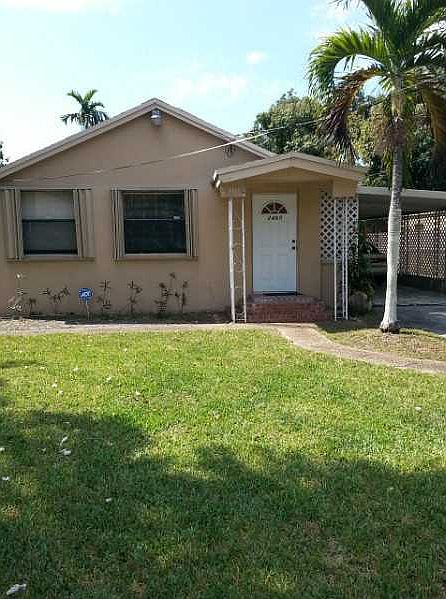 1st image of 2460 NE 184th Ter