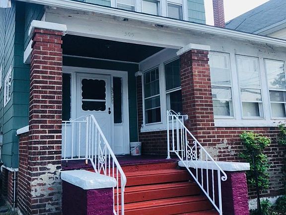 2nd image of 309 Dewey Ave