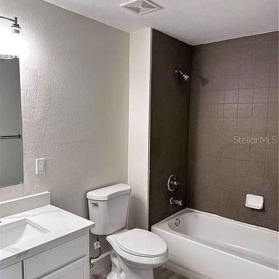 7915 Preserve Cir #214 — Photo 17