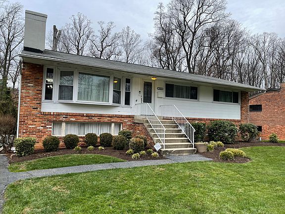 4th image of 3908 Terrace Dr