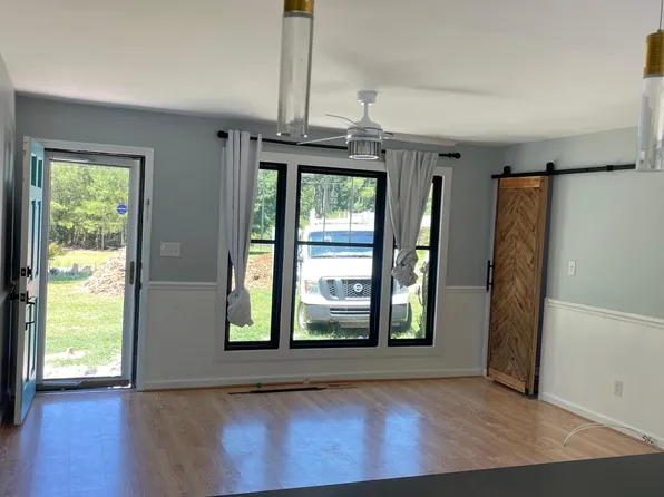 208 Riverview Dr #208, Zebulon, NC 27597