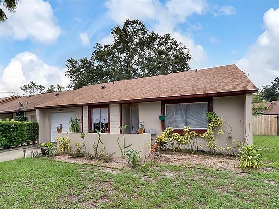 5th image of 107 Sand Pine Cir