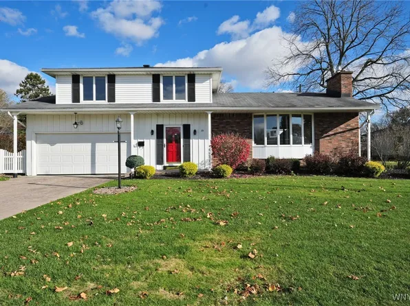 33 Gregory Dr, Buffalo, NY 14224