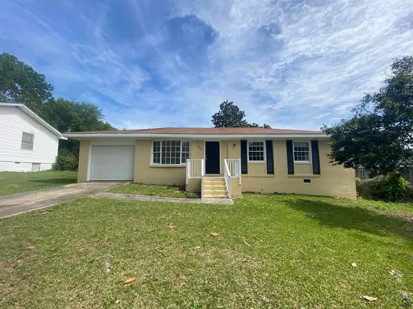 4090 W Oak Dr, Macon, GA 31210