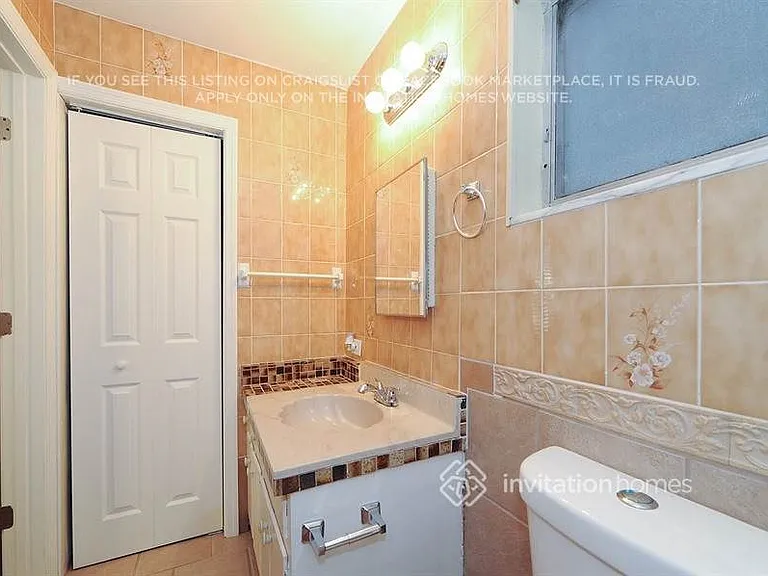 3012 E Waters Ave — Photo 16