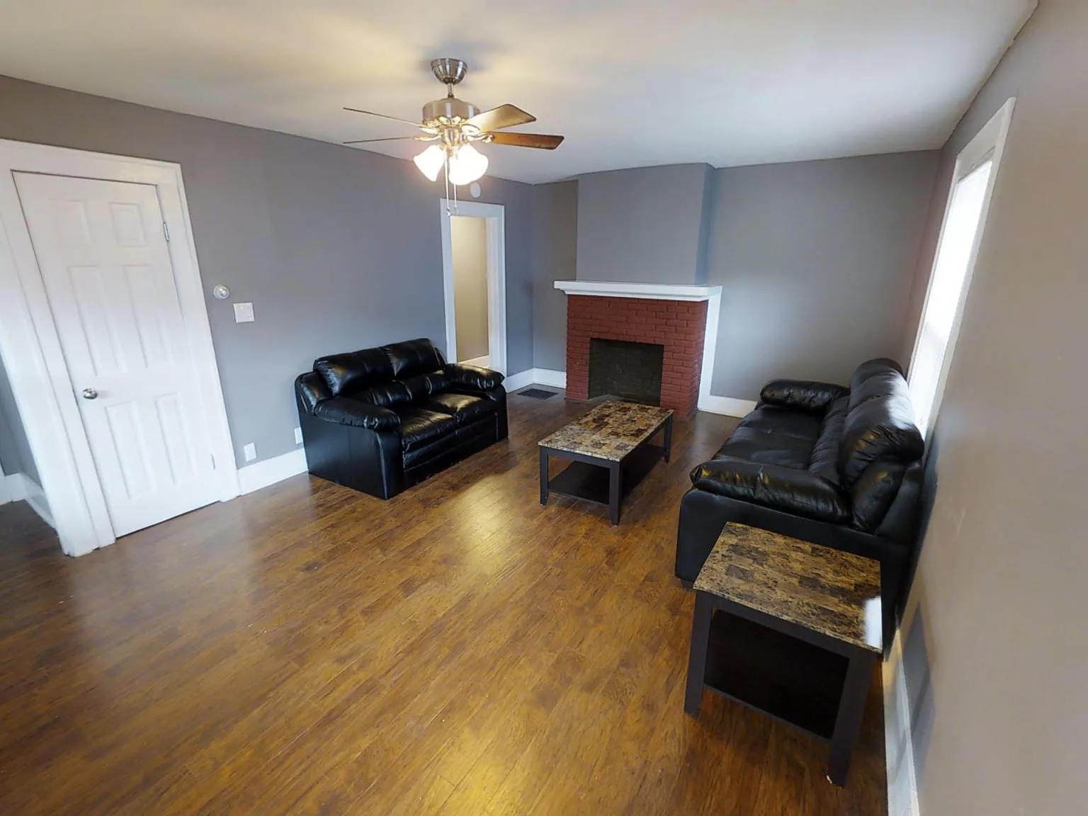 4 bed, $3,200 — Photo 4